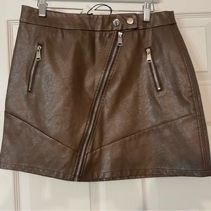 Kendal + Kylie Faux Leather Skirt